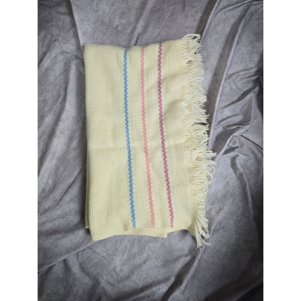 Vtg FARIBO THROW Blanket Wool  white, Stripes Fringes tags 45 X 51"